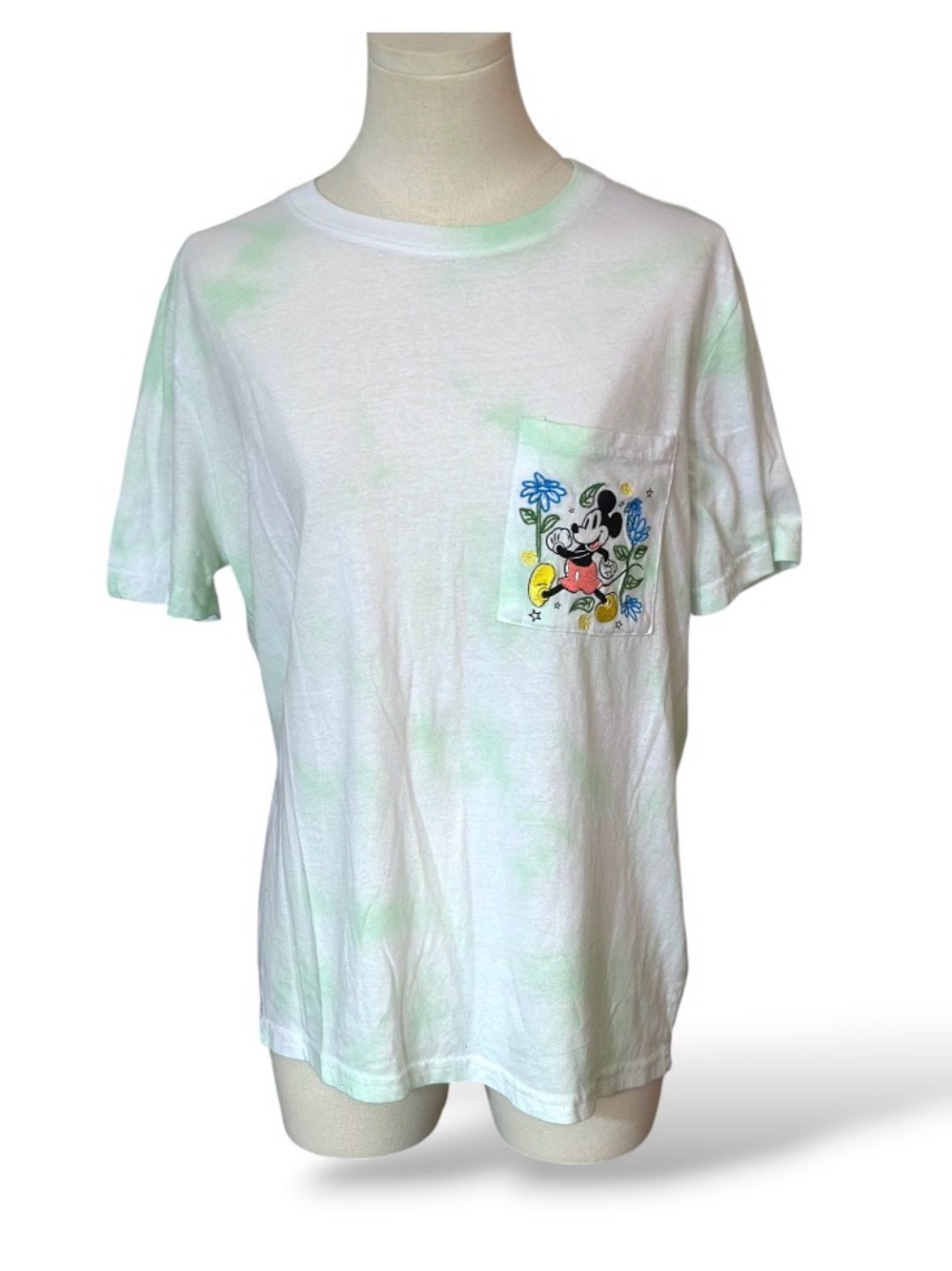 Disney Mickey Mouse pastel green tie-dye pocket graphic t-shirt women’s size M